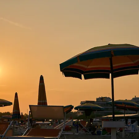 Exclusive With Pool Near The Bibione
