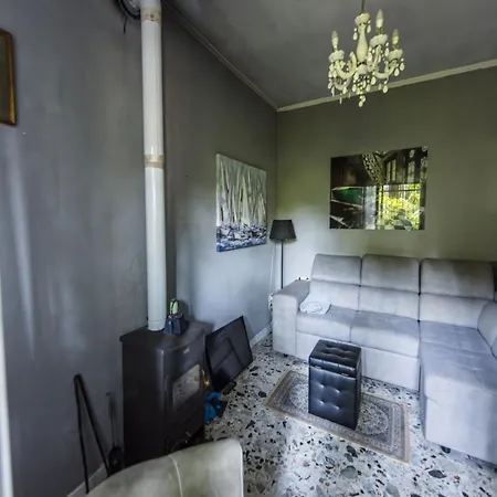 Villa Exclusive With Pool Near The *